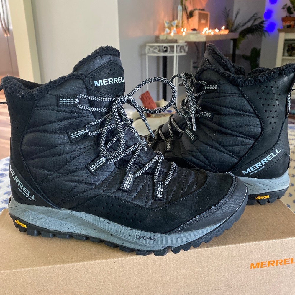 MERRELL ANTORA SNEAKER BOOT WATERPROOF BLACK WOMEN size 7
